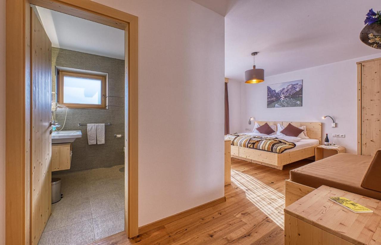 Garni Appartments Helvetia Villabassa Esterno foto
